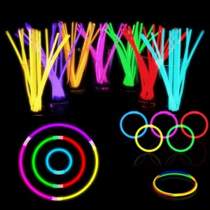 100 Glow Sticks Party Supplies - Halloween Glow in the Dark Sticks in Bulk Light Up Glow Party Favors and Decorations. Glow B...