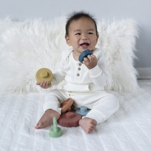 – Silicone Stacking & Teething Toy Features 6 Stacking Rings Made of Food Grade Silicone Each Ring is Numbered and Includes M...