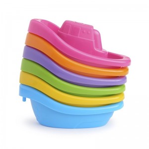 Little Boat Train Baby and Toddler Bath Toy 6 Piece Set $15.37 Bathtub Toys